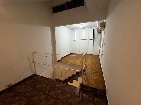 Depto 2 Ambientes con cochera - Devoto