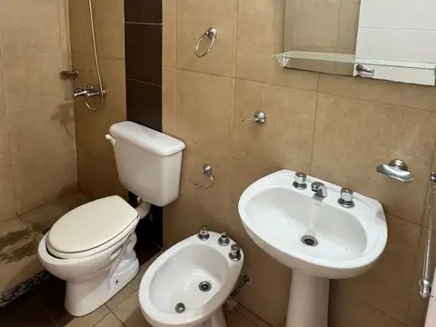 Departamento en Alquiler en Alto Alberdi, $ 415.000