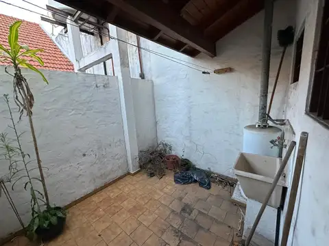 Depto Tipo Casa en Venta de 2 ambientes