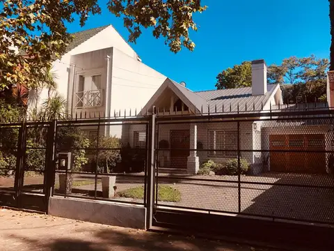 adrogue VENTA chalet NUEVO VALOR inmejorable ubicación