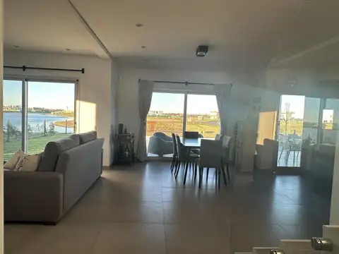 Casa en Venta 1 año