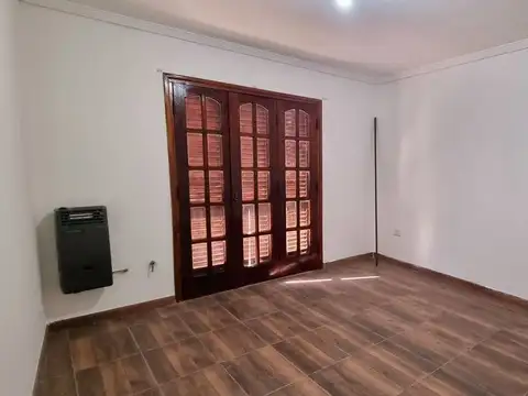 Depto Tipo Casa en Venta en Lomas de Zamora, USD 83.499