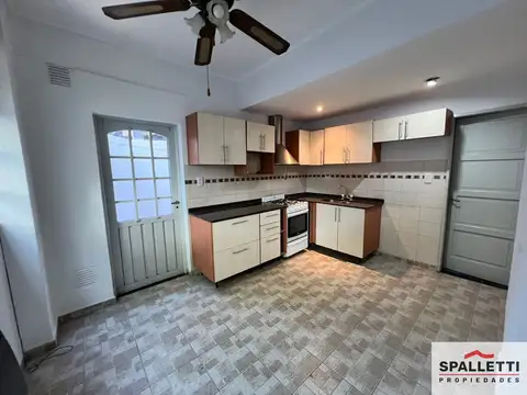 Departamento en alquiler de 2 dormitorios en Ramos Mejía