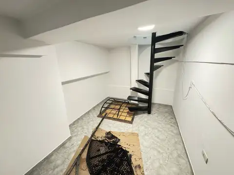 Local en Venta en Recoleta, USD 22.500