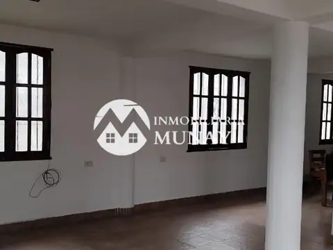 CASA EN VENTA  ZONA SUR BARRIO SUTIAGA RUTA 68