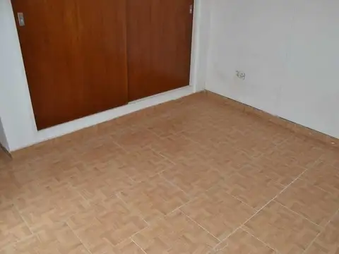 Depto Tipo Casa 2 ambientes con 1 baño