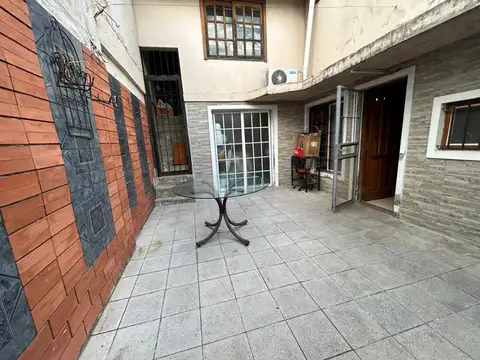 Depto Tipo Casa en Venta en Remedios de Escalada, USD 87.000
