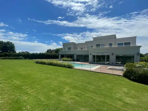 Casa con vista al golf en La Berlina - Pilara