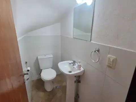 Depto Tipo Casa en Alquiler de 3 ambientes