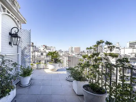 Departamento en Venta de 5 dormitorios