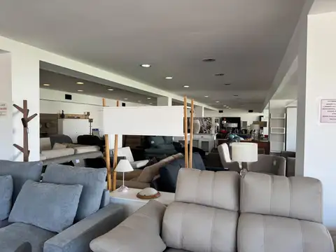 Local en Alquiler en San Carlos de Bariloche, USD 15.000