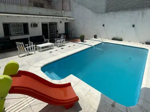 PH TIPO CASA - PILETA - QUINCHO - PARRILLA - TERRAZA PROPIA