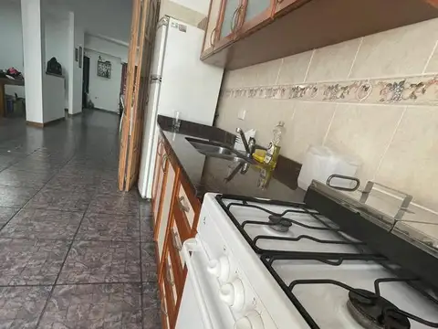 PH TIPO CASA - PILETA - QUINCHO - PARRILLA - TERRAZA PROPIA