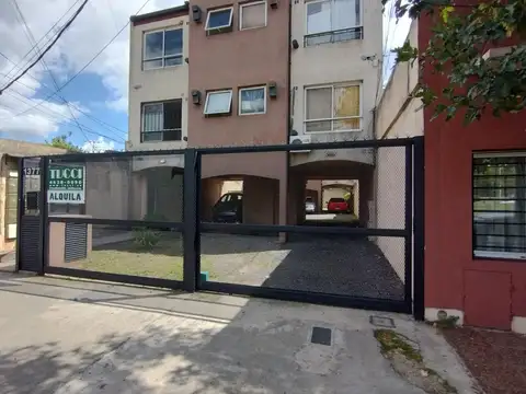 OPORTUNIDAD DTO EN VENTA CON COCHERA