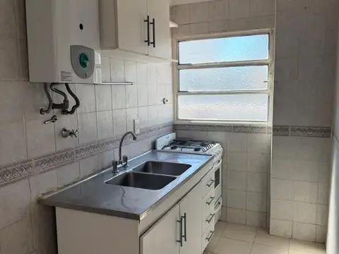 Departamento en Alquiler en Caballito, $ 800.000