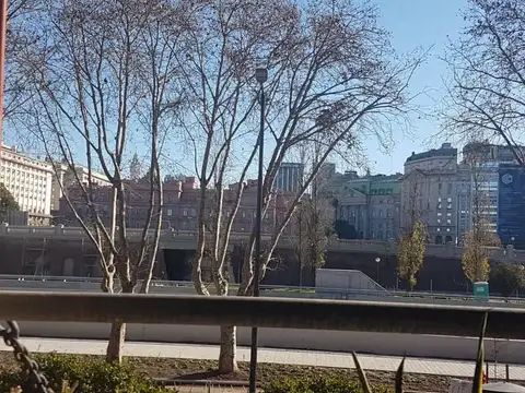 Alicia Moreau de Justo al 800