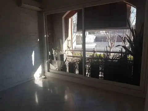 Oficina en Alquiler al Oeste