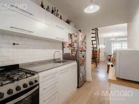 Depto Tipo Casa en Venta 25 años