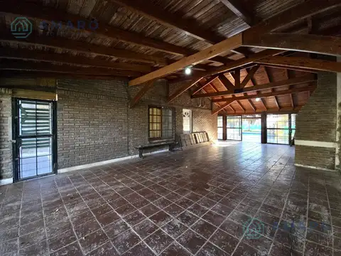 VENTA · CASA · 2 DORMITORIOS · PISCINA · ROLDÁN