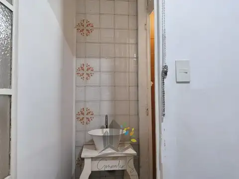 Depto Tipo Casa en Alquiler de 2 dormitorios