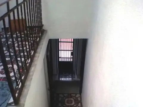 Oficina en Alquiler 80 años