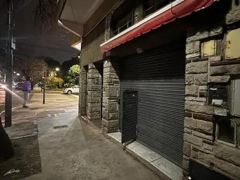 Local en Alquiler en Liniers, $ 950.000