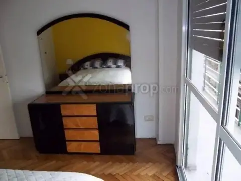 Avenida Carlos Calvo 1100, Piso 6
