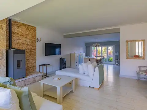 Casa en Venta en Chauvin, USD 280.000