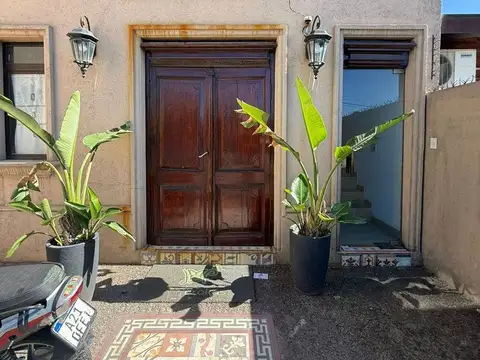 Local en Venta en Francisco Alvarez, USD 400.000