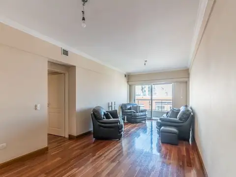 Avenida Directorio 500