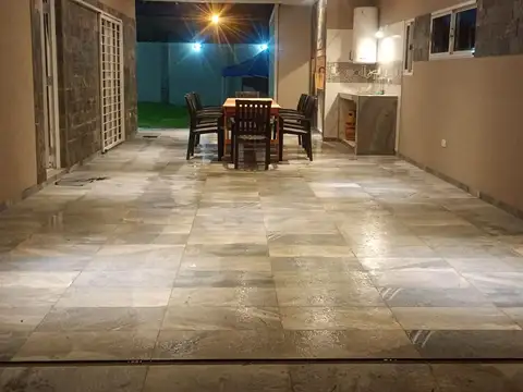 Se vende QUINTA en los ZAPALLOS