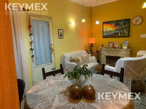 Depto Tipo Casa en Venta 40 años