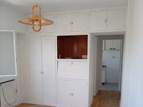 Departamento en Alquiler de Monoambiente
