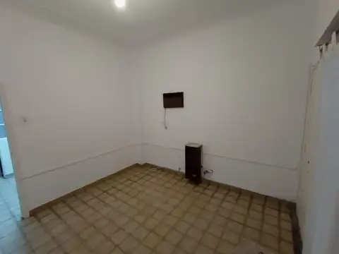 Depto Tipo Casa en Venta en Haedo, USD 78.000