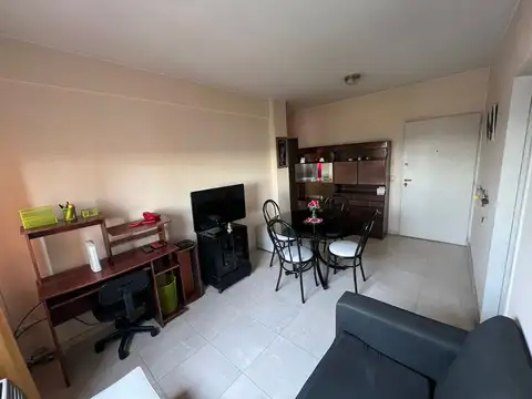 DEPTO 4 AMB CON COCHERA EN WILDE