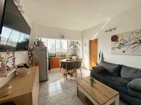 VENTA DEPARTAMENTO 2 AMB TERRAZA BAULERA VALENTIN ALSINA