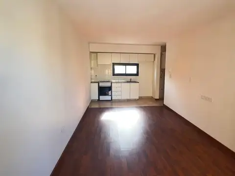 Primero de Mayo al 1600