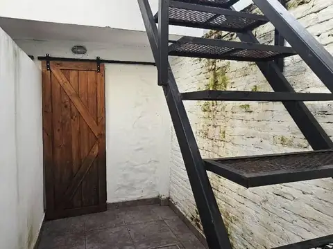 Depto Tipo Casa en Alquiler en Villa Bernardo Monteagudo, $ 500.000