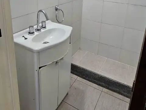 Depto Tipo Casa en Alquiler de 2 ambientes