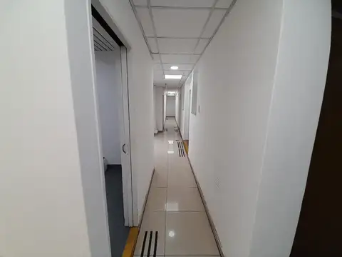 Local en Alquiler en Avellaneda, USD 1.100