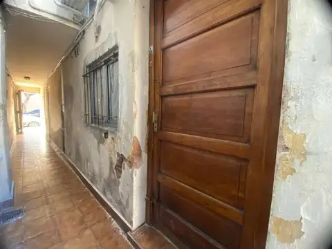 Lote 8,66 x 44 - 8 Viviendas PH + Local a Remodelar - Ideal Desarrollo - Oportunidad de inversión