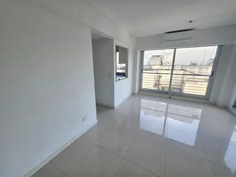 Juan Bautista Alberdi 800, Piso 8