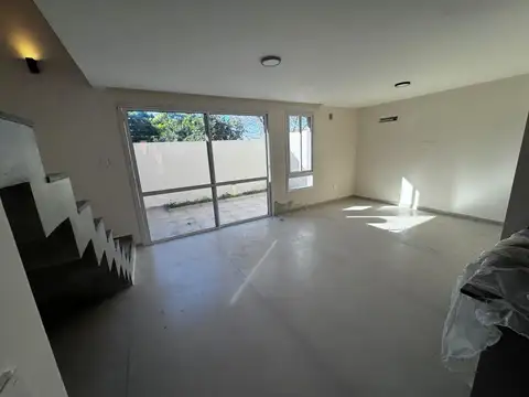 Casa en Alquiler A Estrenar