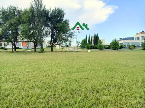 Terreno en Venta 22  mts Fondo