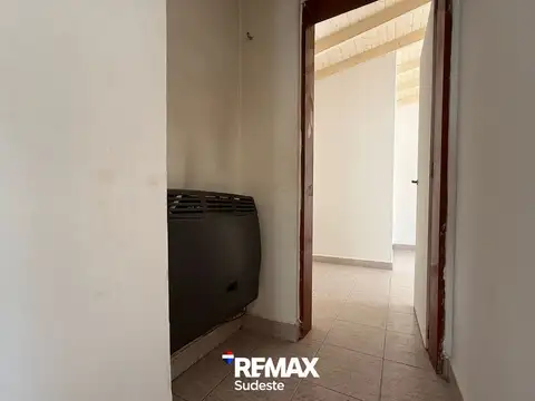 CASA APTA CREDITO ESQUIU Y ESTOMBA