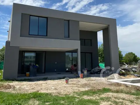 Casa en Venta de 5 dormitorios