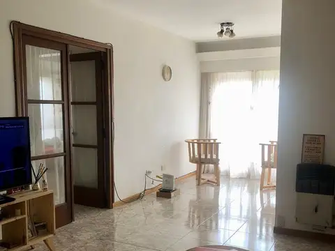 VENTA-Departamento en Adrogue