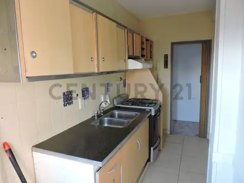 Venta departamento 4 ambientes Avellaneda