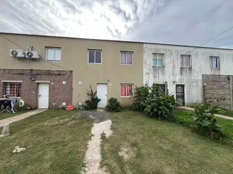 VENTA CASA 3 AMB TIPO DUPLEX GENERAL RODRIGUEZ