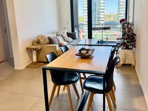 RIVERSIDE  - Luis Garcia 1300 - Tigre